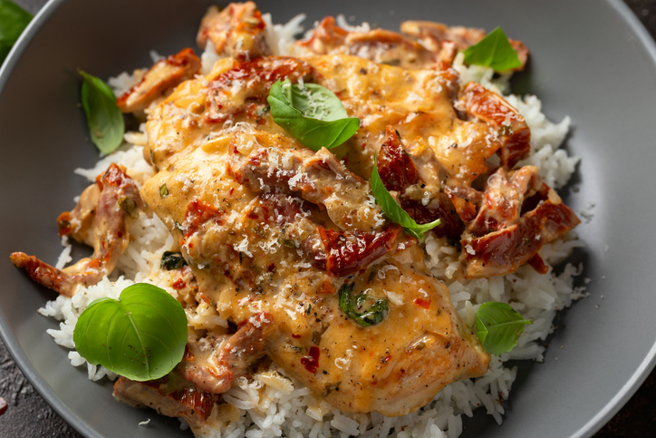 Marry Me Chicken. Creamy Garlic Sun Dried Tomato Chicken with rice. Healthy food