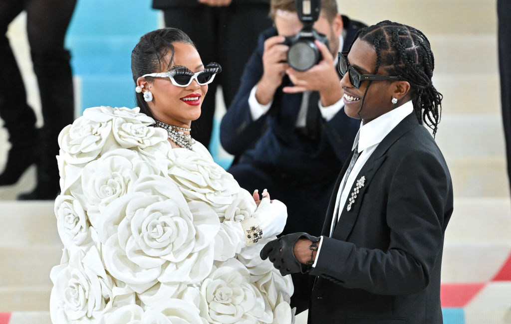 The 2023 Met Gala Celebrating "Karl Lagerfeld: A Line Of Beauty" - Street Sightings